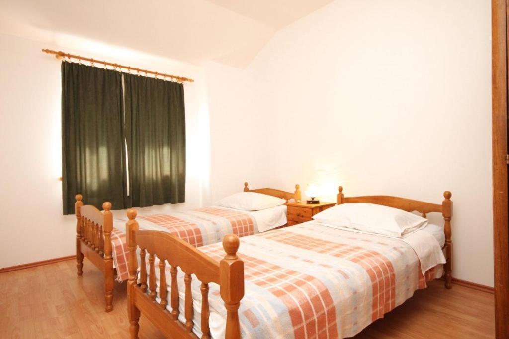 Apartments With A Parking Space Sali, Dugi Otok - 8172 Exterior foto